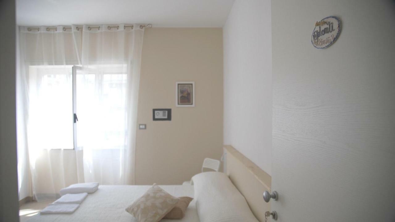Binario 2 Hotel San Giorgio a Cremano Kültér fotó
