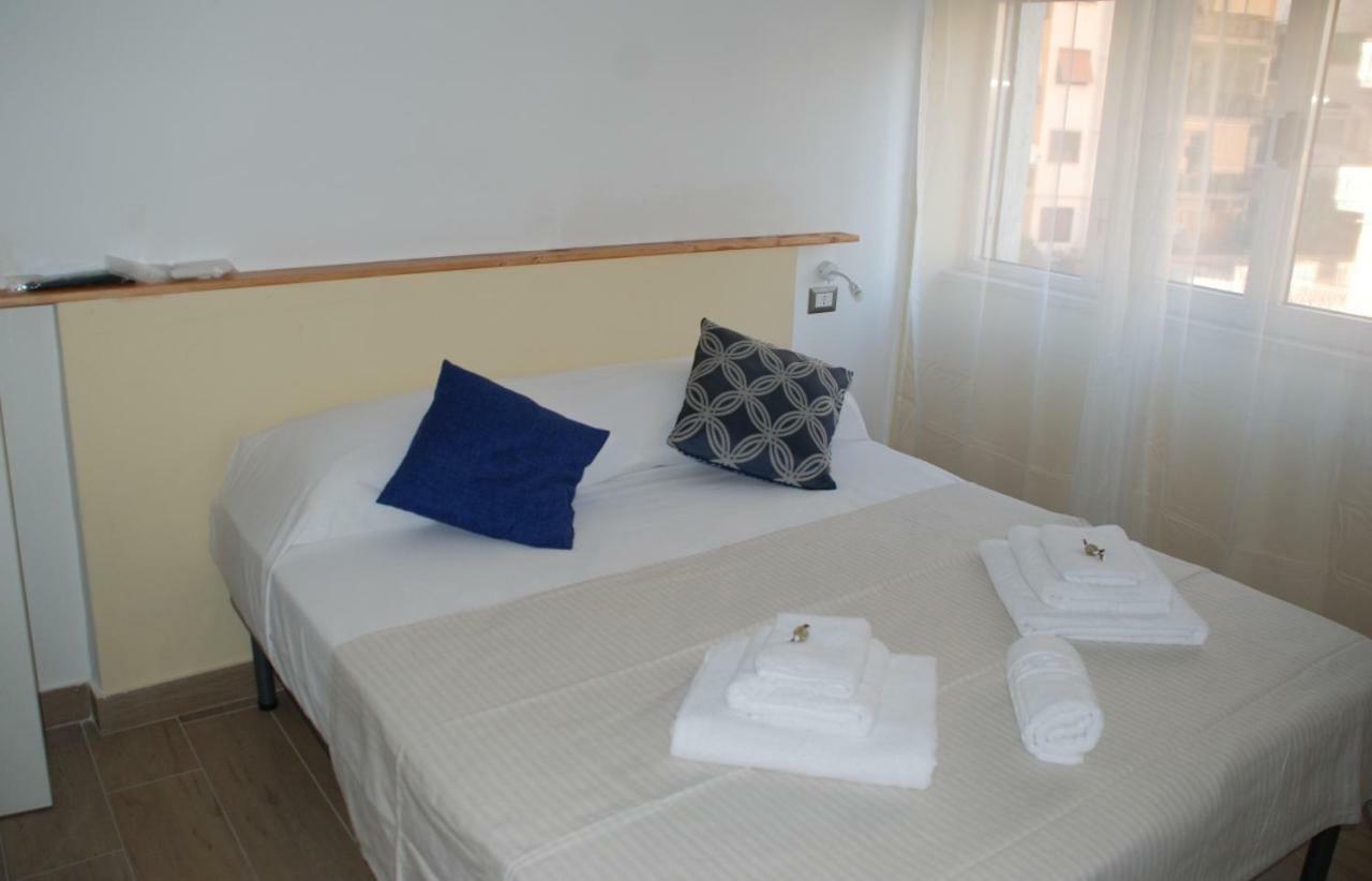 Binario 2 Hotel San Giorgio a Cremano Kültér fotó